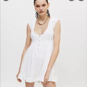 Urban Oufitters Romper Uo Raelynn Tie-back Romper In White